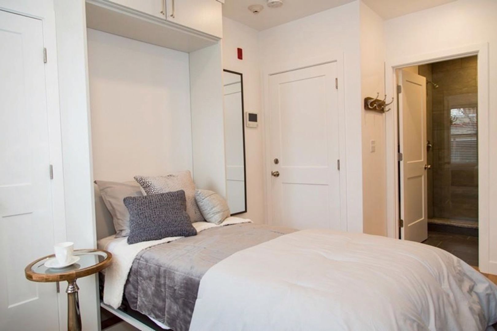 Chelsea Apartment: 21 Fifth Street