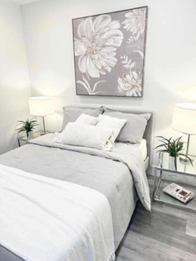 Lynn Apartment: 585 Essex Street