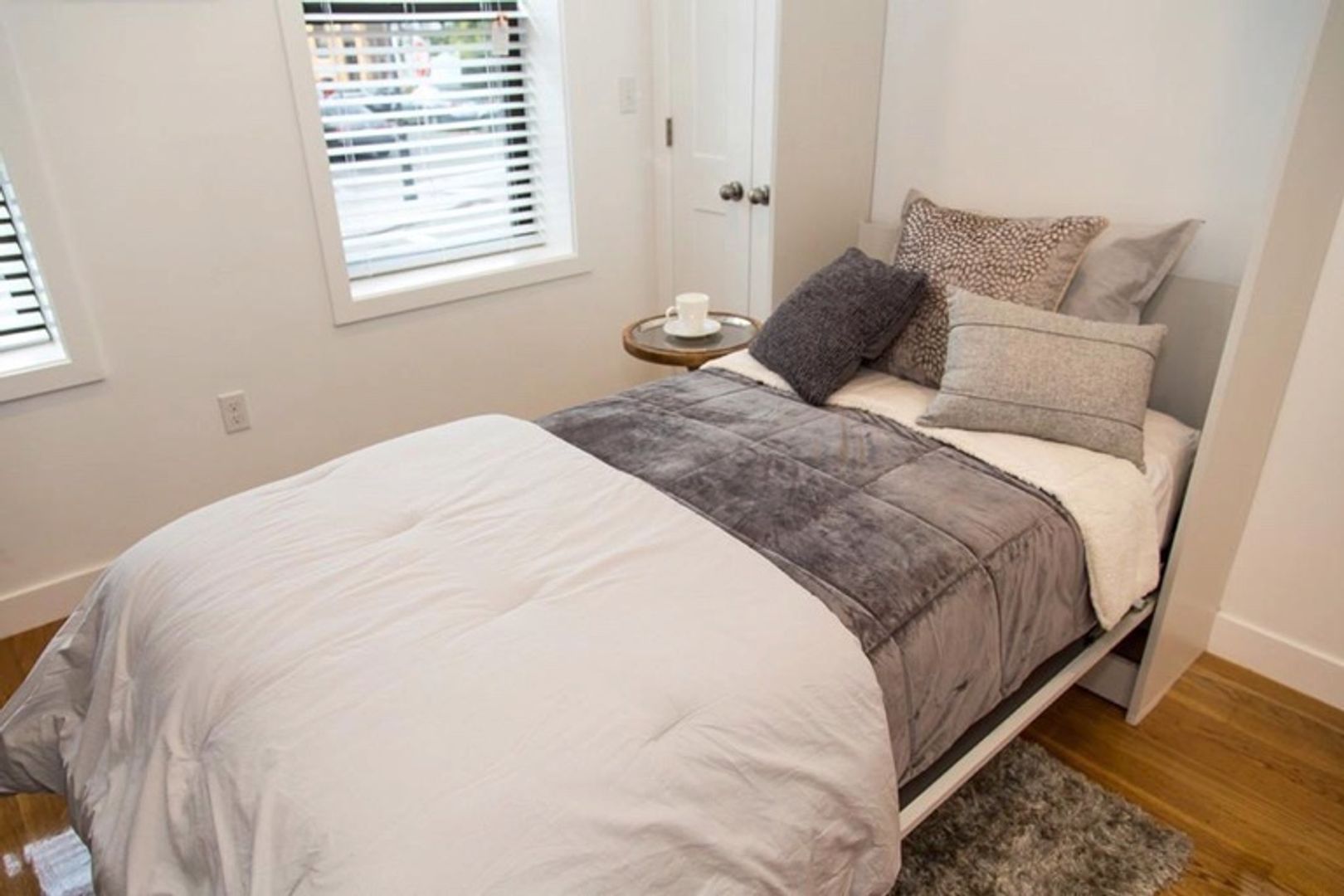 Chelsea Apartment: 21 Fifth Street
