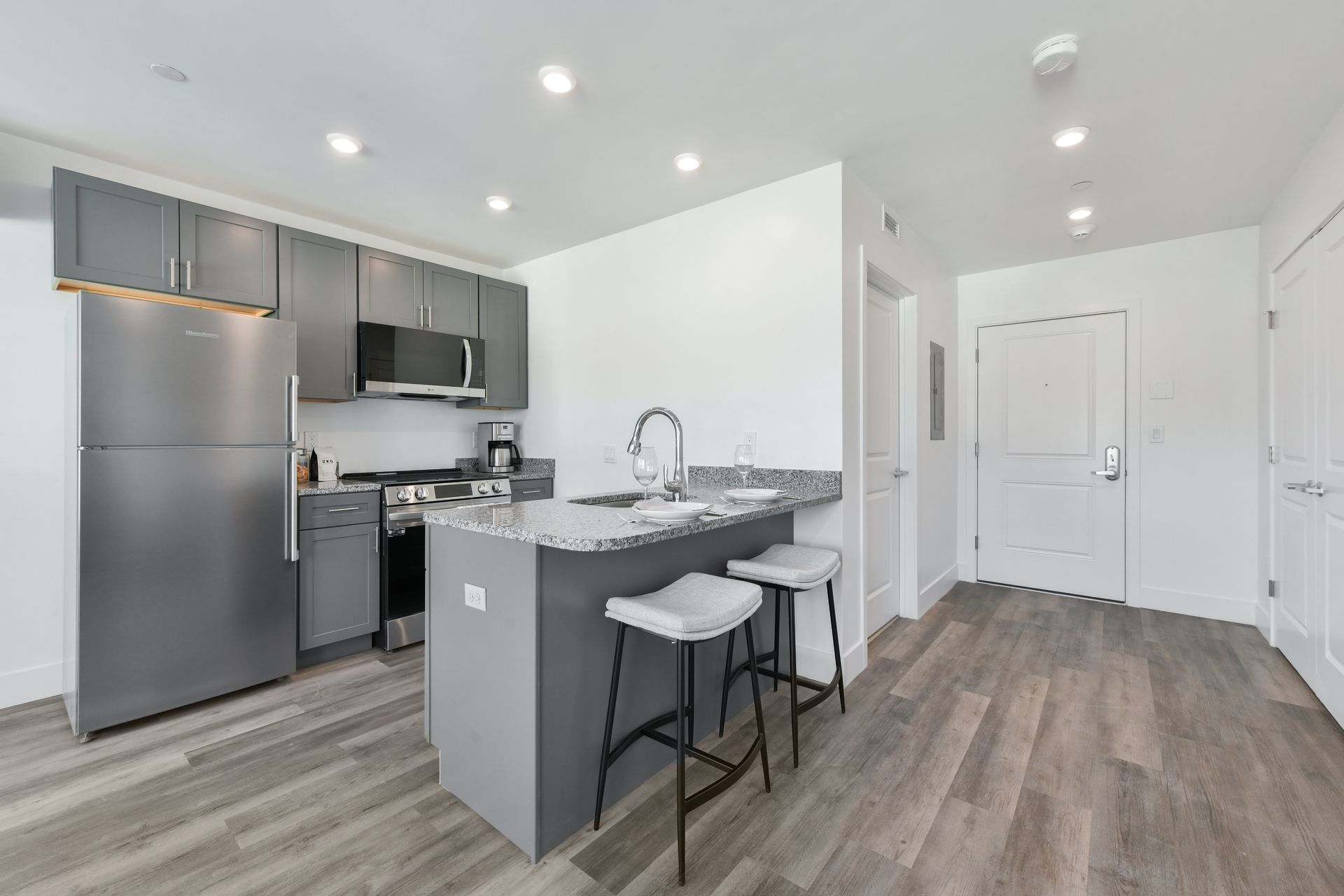 585 Essex Street Unit 208, Lynn, MA 01902