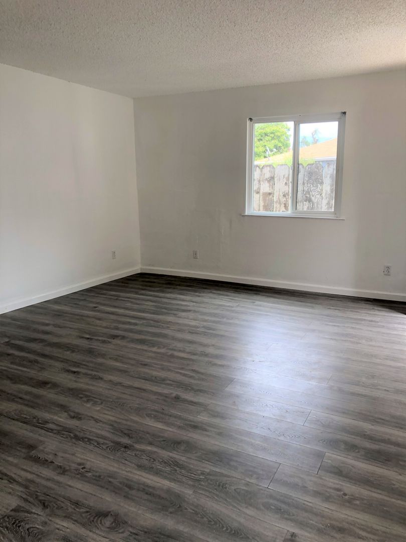 2 bedroom 2 bath duplex