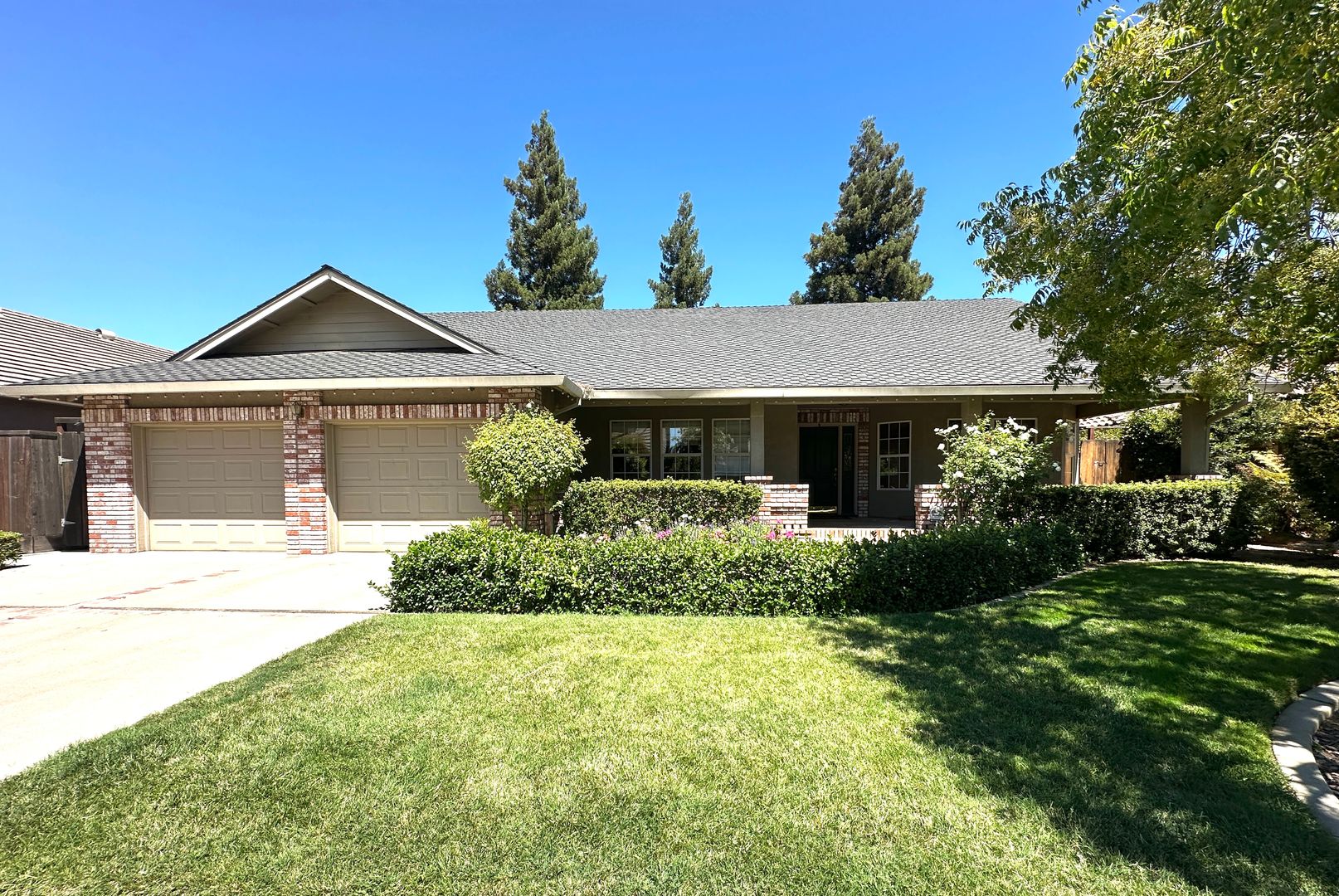 Turlock House: 3450 Sarolou Dr