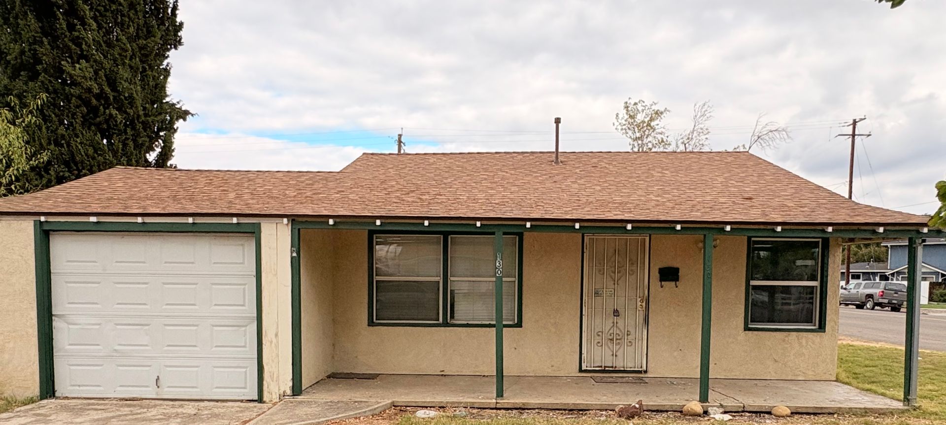 Patterson House: 130 S 6th Street