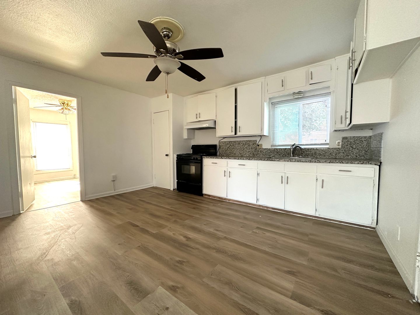 Turlock House: 731 Vermont Ave