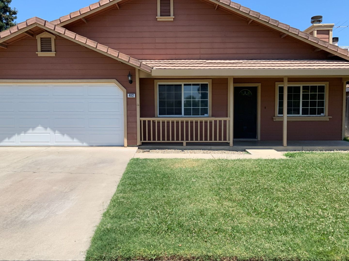 Waterford House: 412 Chaffe Ln