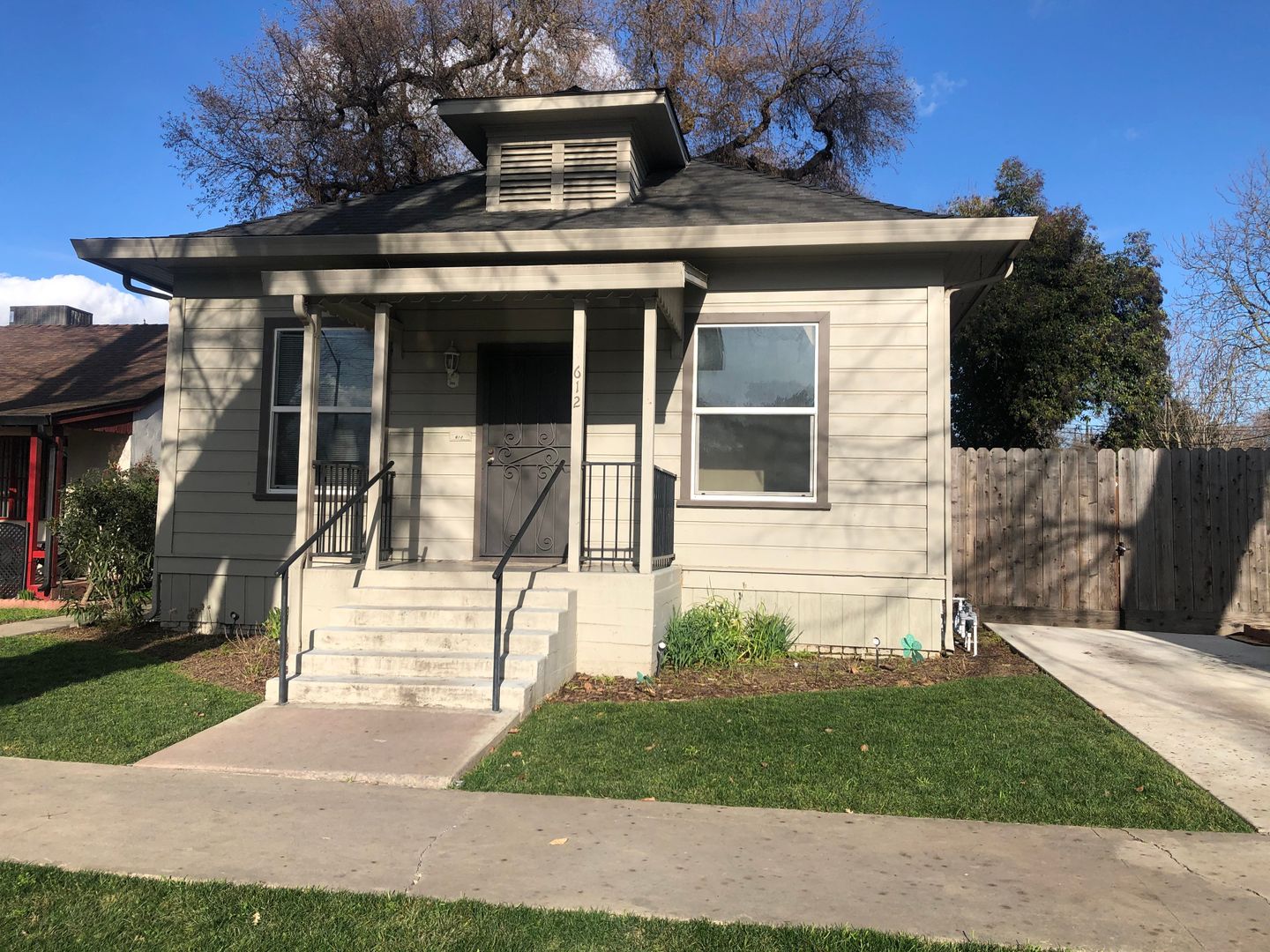 Modesto House: 612 16th Street