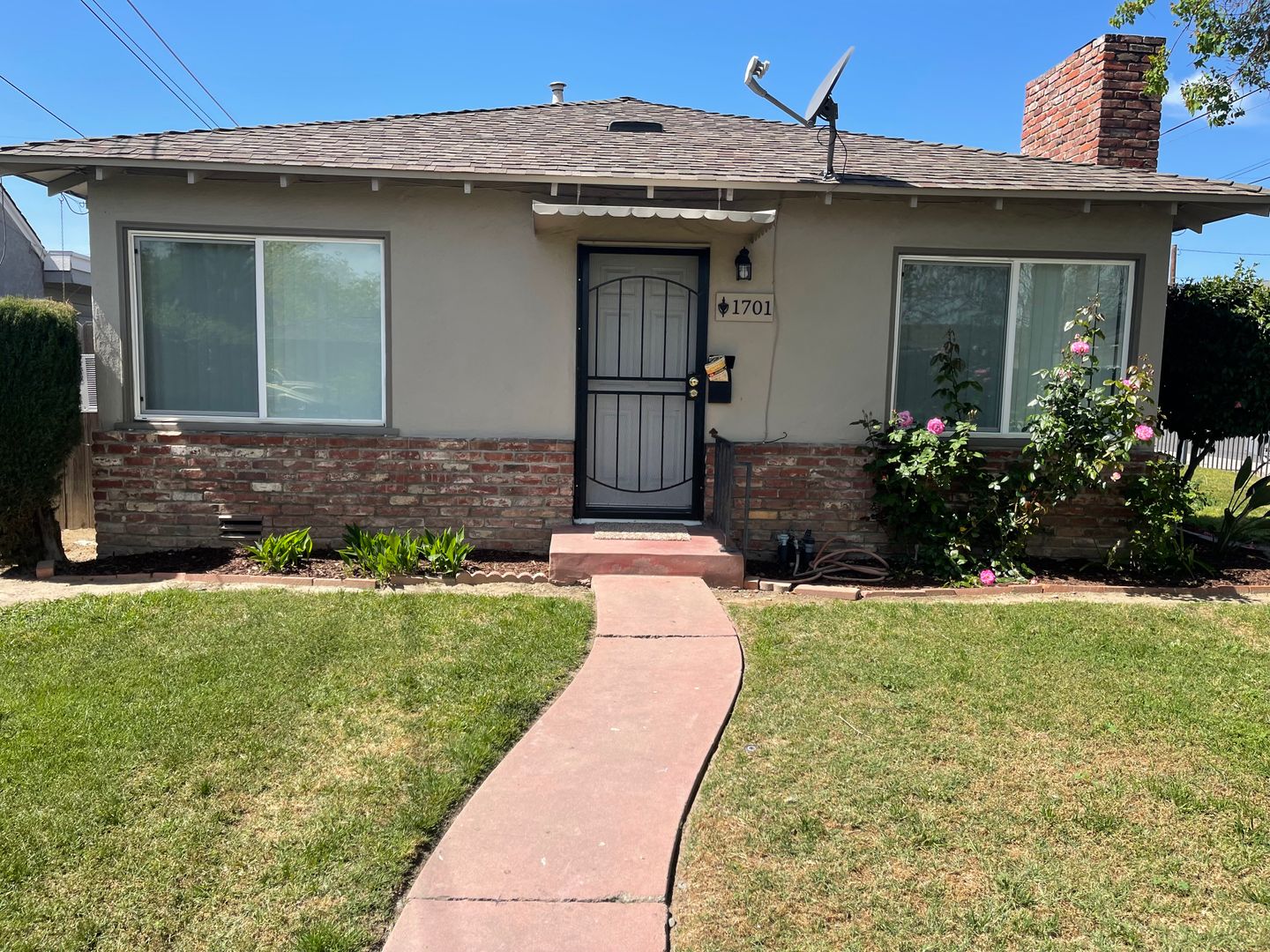 Ceres House: 1701 N. Central Ave