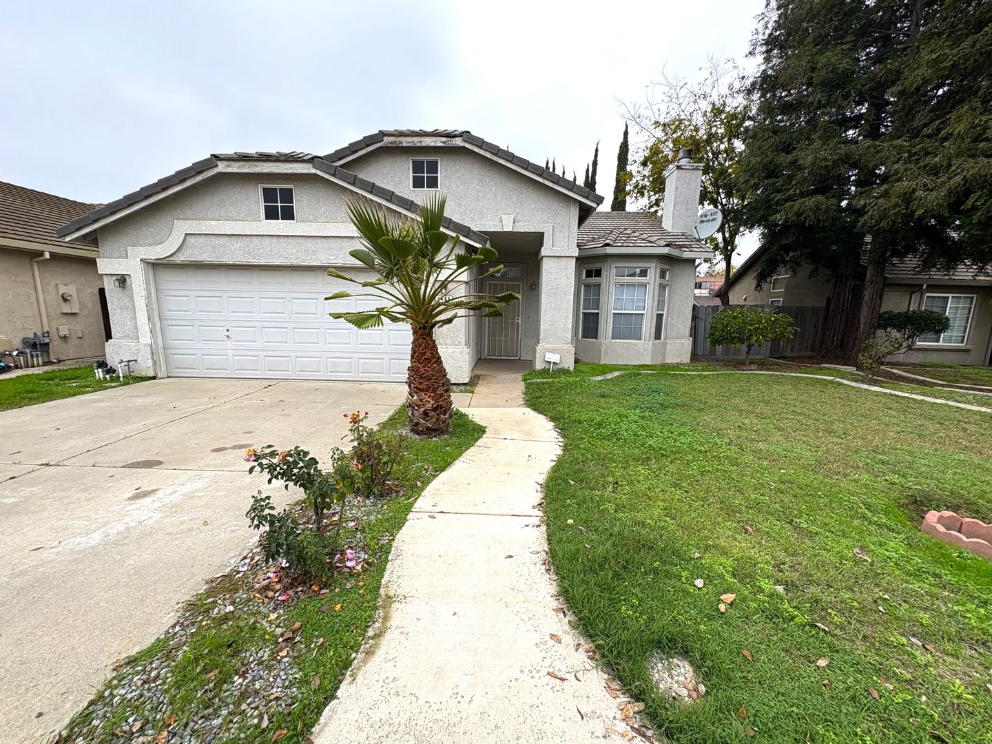 Turlock House: 4465 N Olive Ave