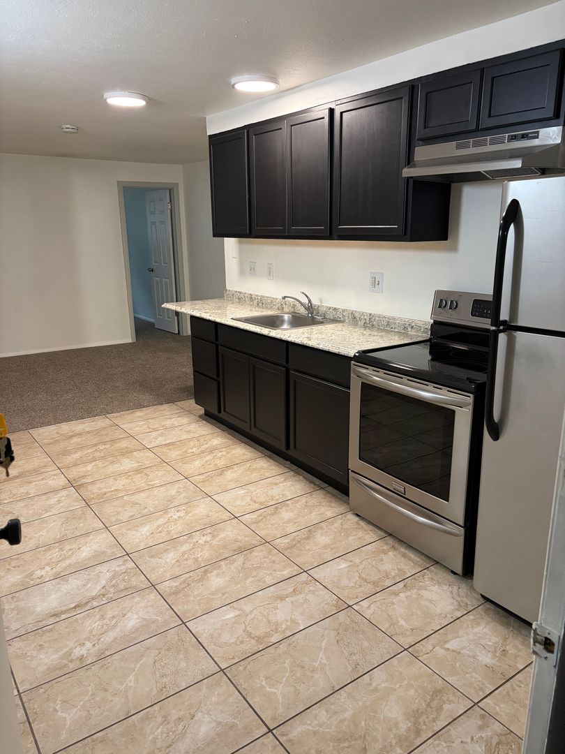 Denver Apartment: 5661 W Green Meadows Place
