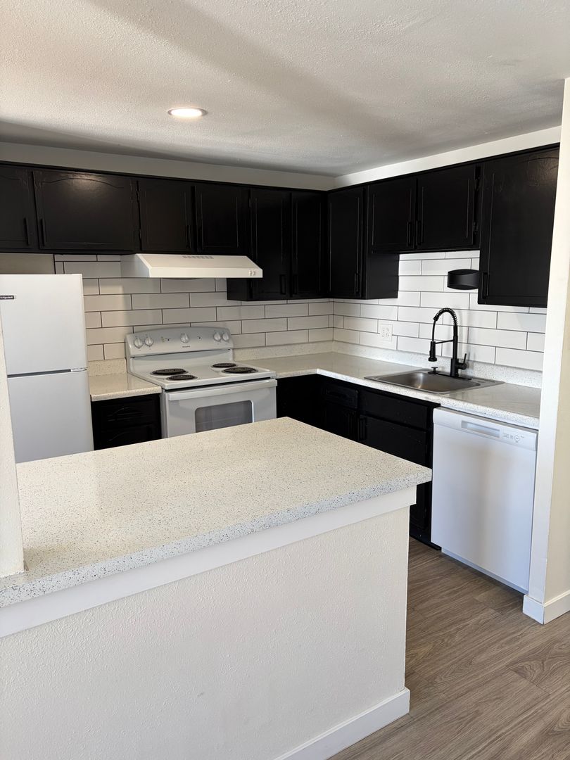 Arvada Apartment: 9700 W 51st Place