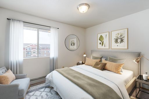Unit photo, 1636 Hull Ave. Unit 204, Des Moines, IA 50313