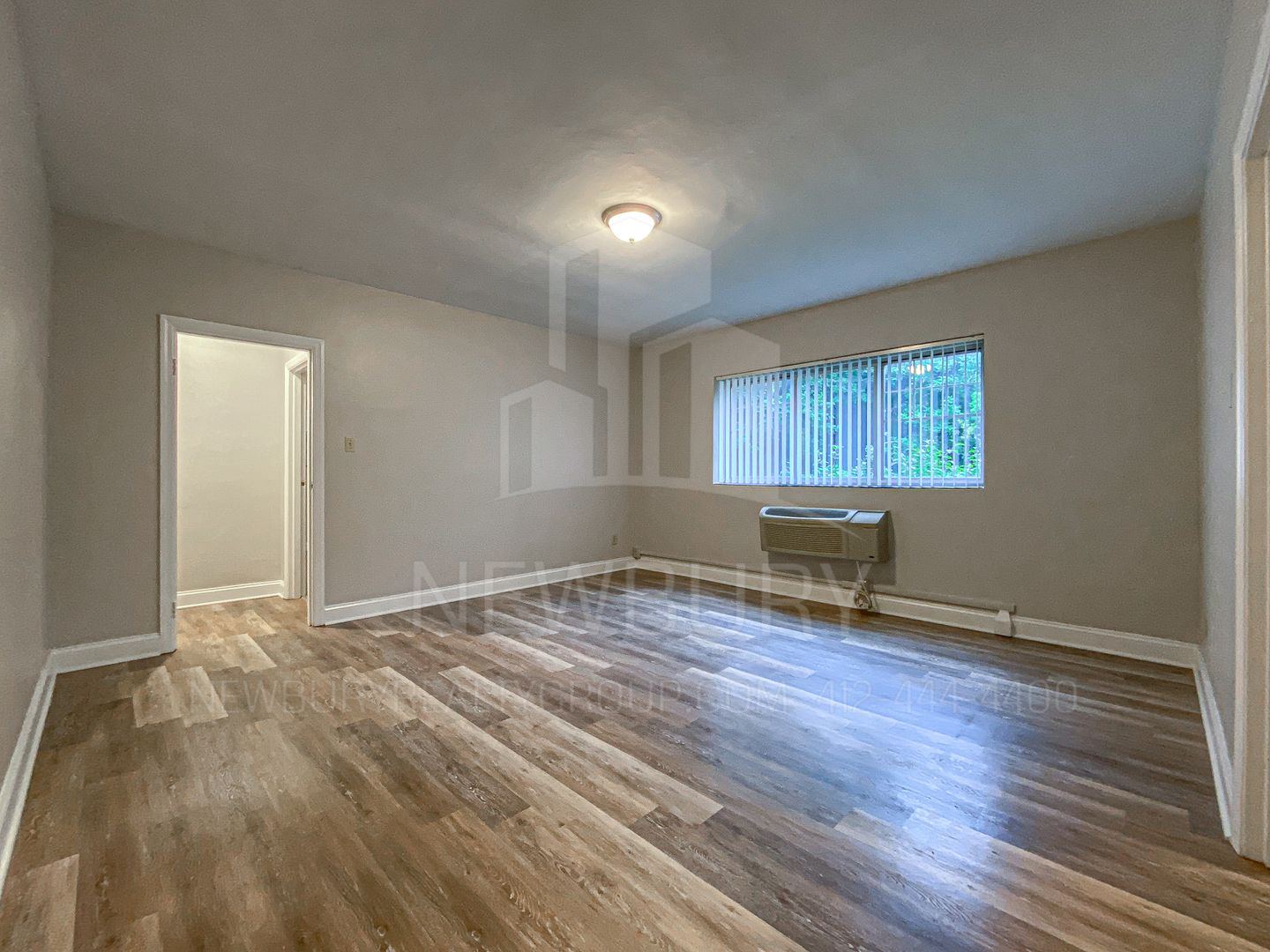 Port Vue Apartment: 301 San Juan Drive