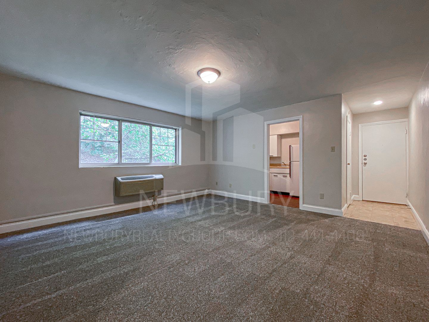 Port Vue Apartment: 301 San Juan Drive