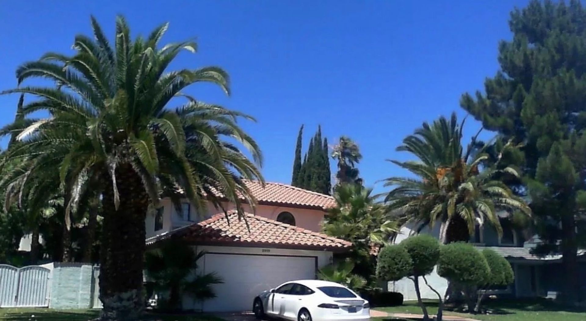 Las Vegas House: 2909 Crystal Bay Dr.