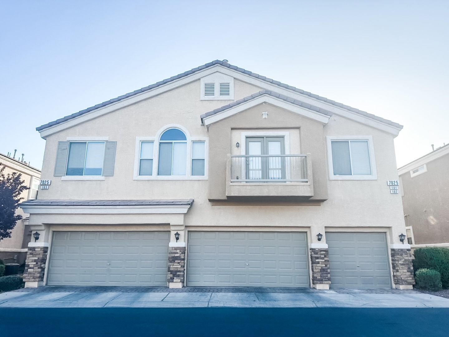 Las Vegas House: 7025 Knob Creek St. #101