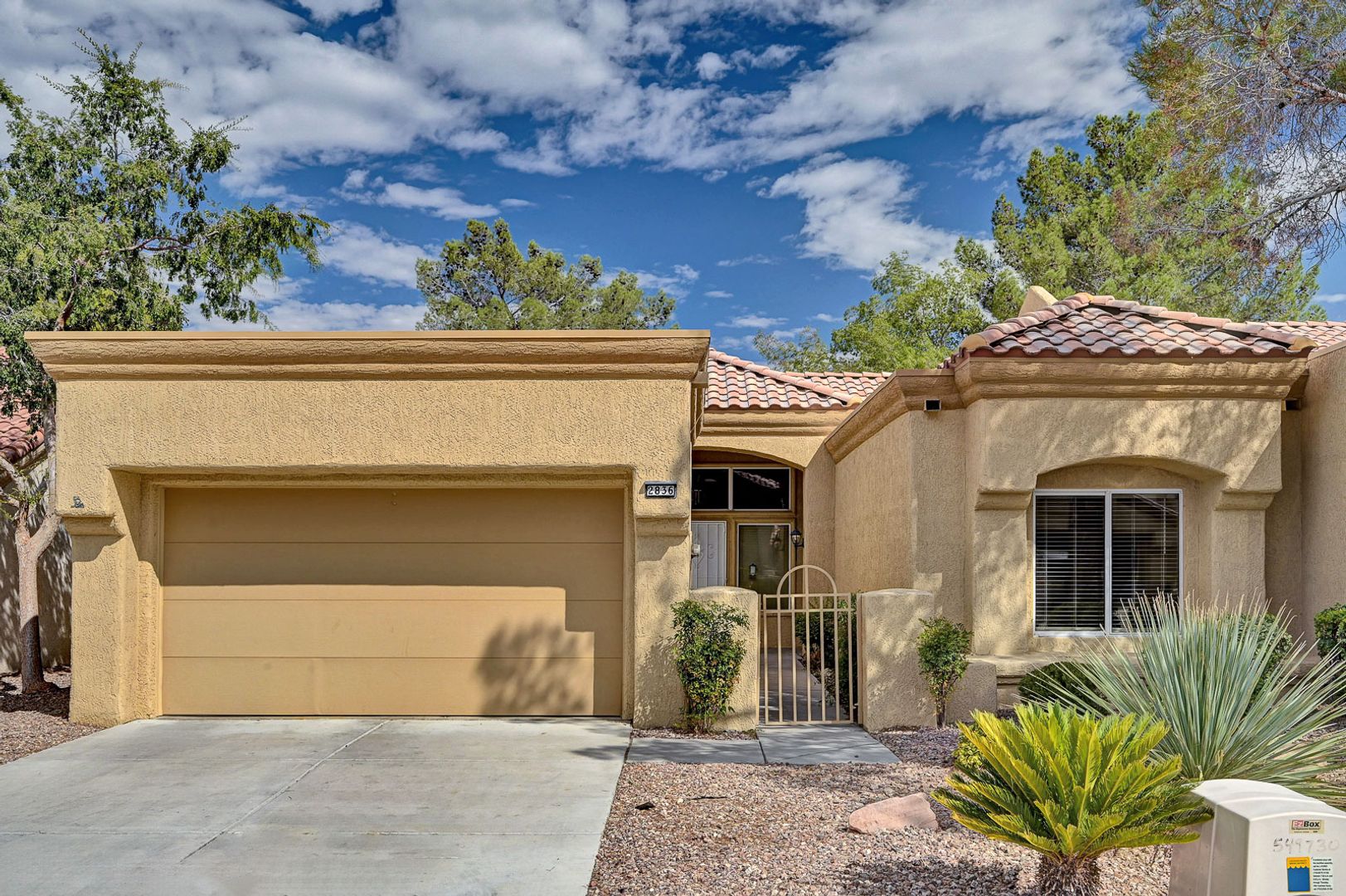 Las Vegas Townhome: 2836 Billy Casper Dr.
