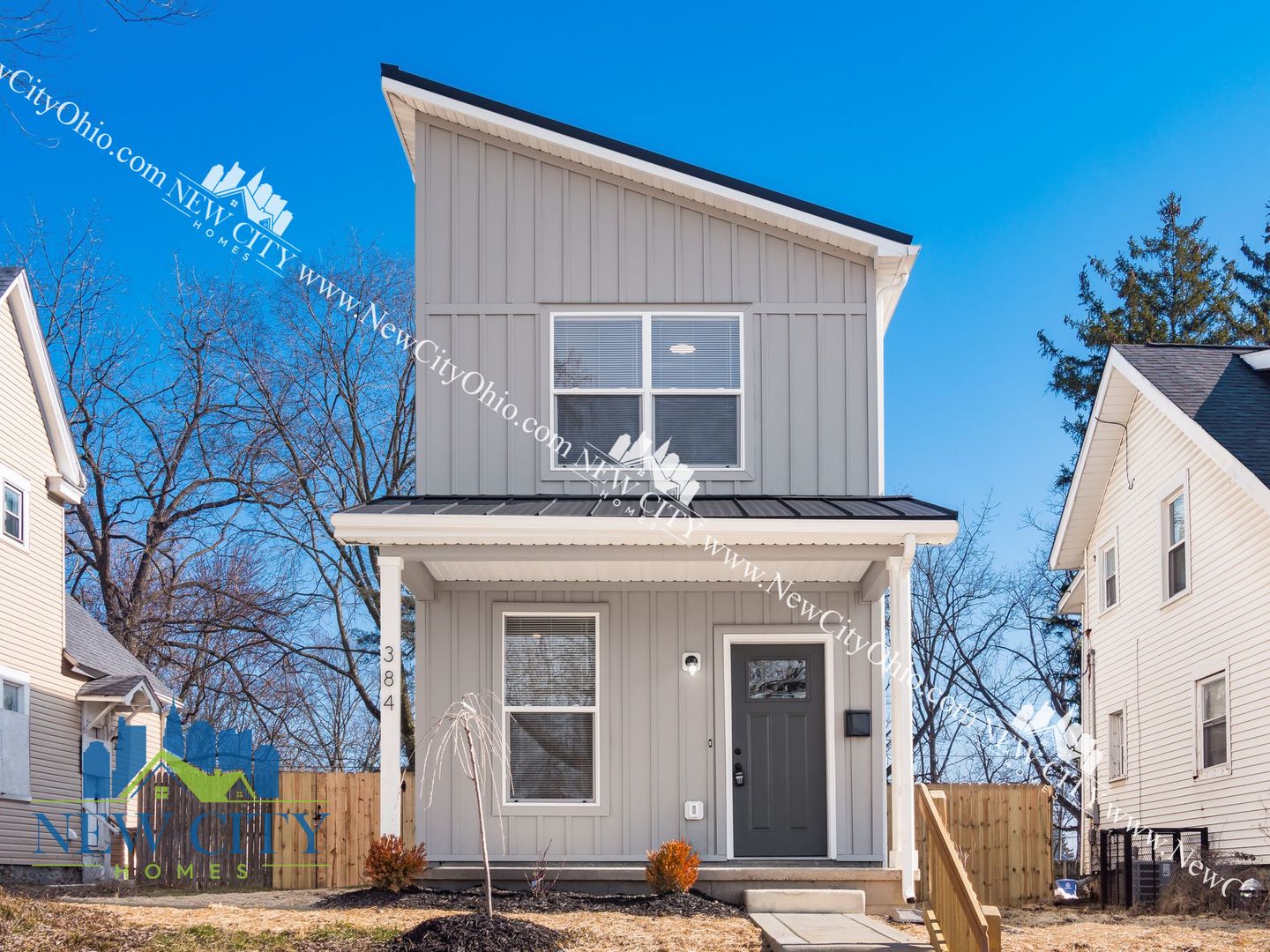 Columbus House: 384 Whitethorne Ave