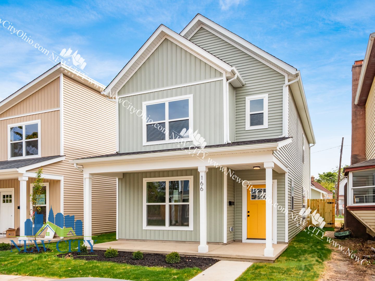 Columbus House: 166 Wisconsin Avenue