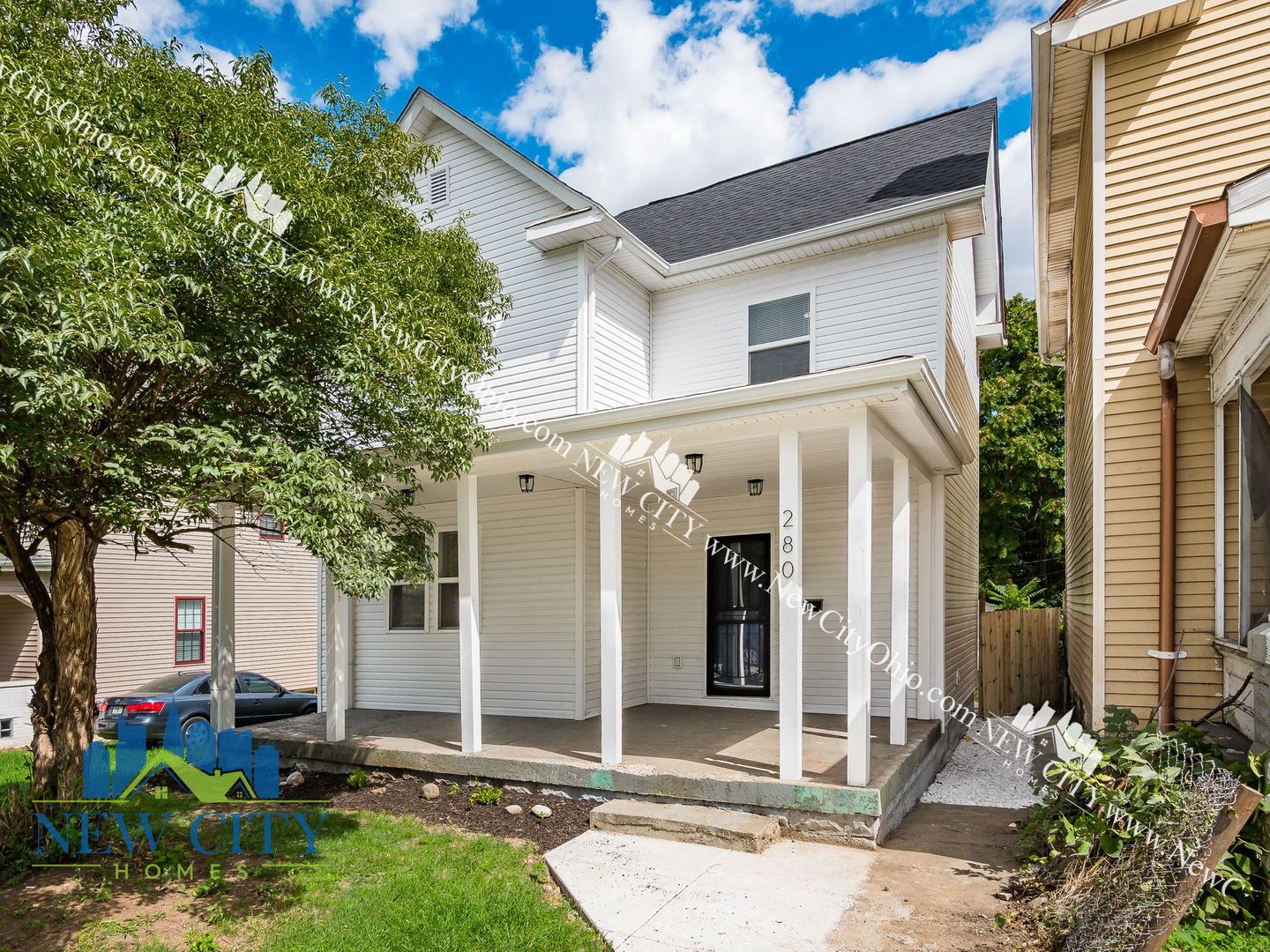 Columbus House: 280 S Central Ave