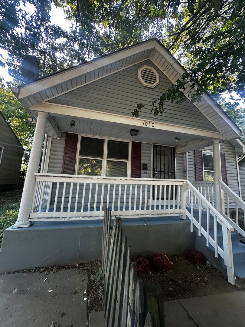 Kansas City House: 7030 Bellefontaine Avenue