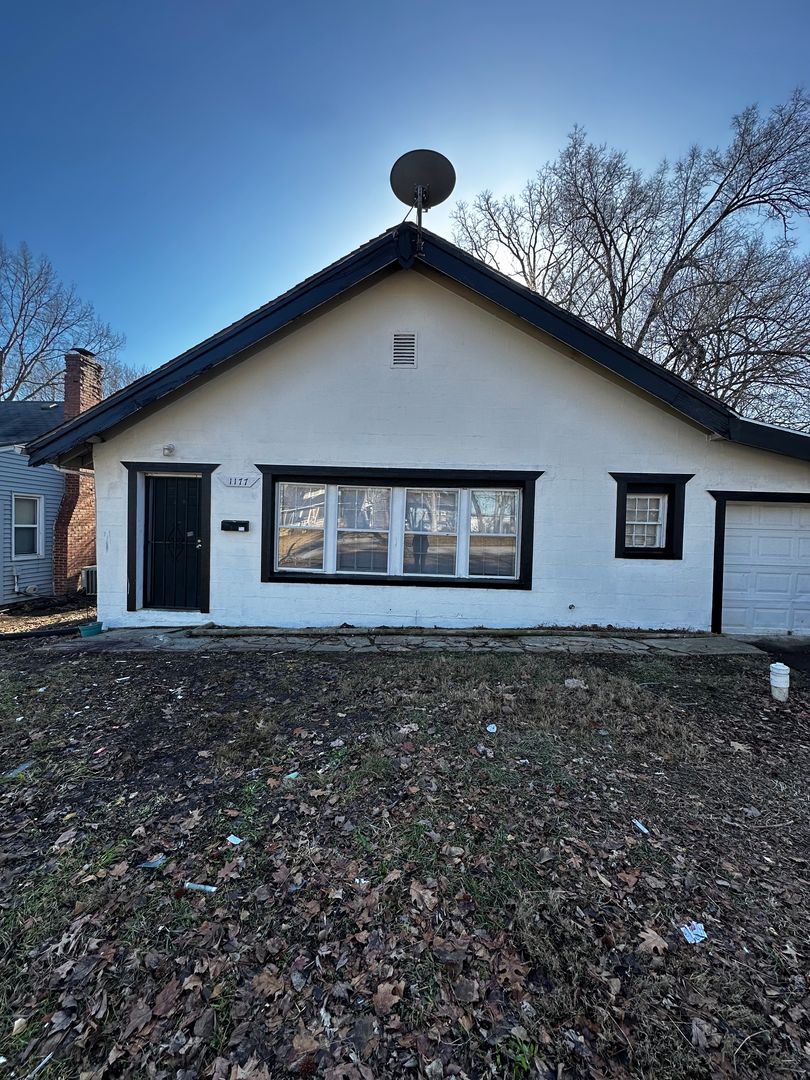 Kansas City House: 1177 East 65th Street