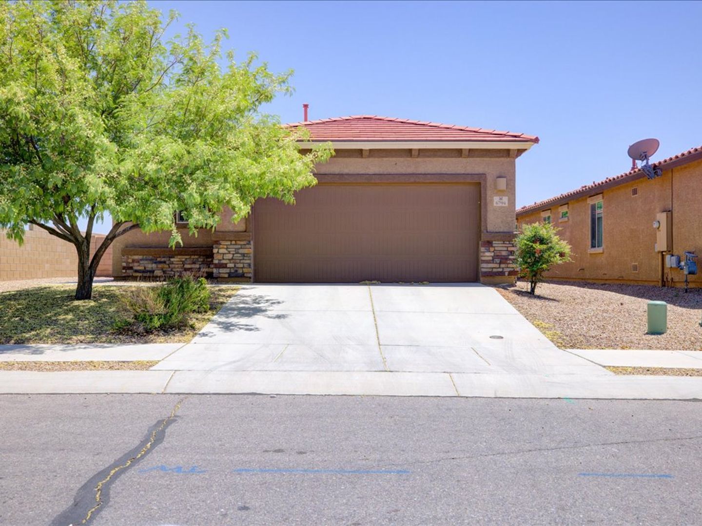 Tucson House: 6794 E Sea Horse Road