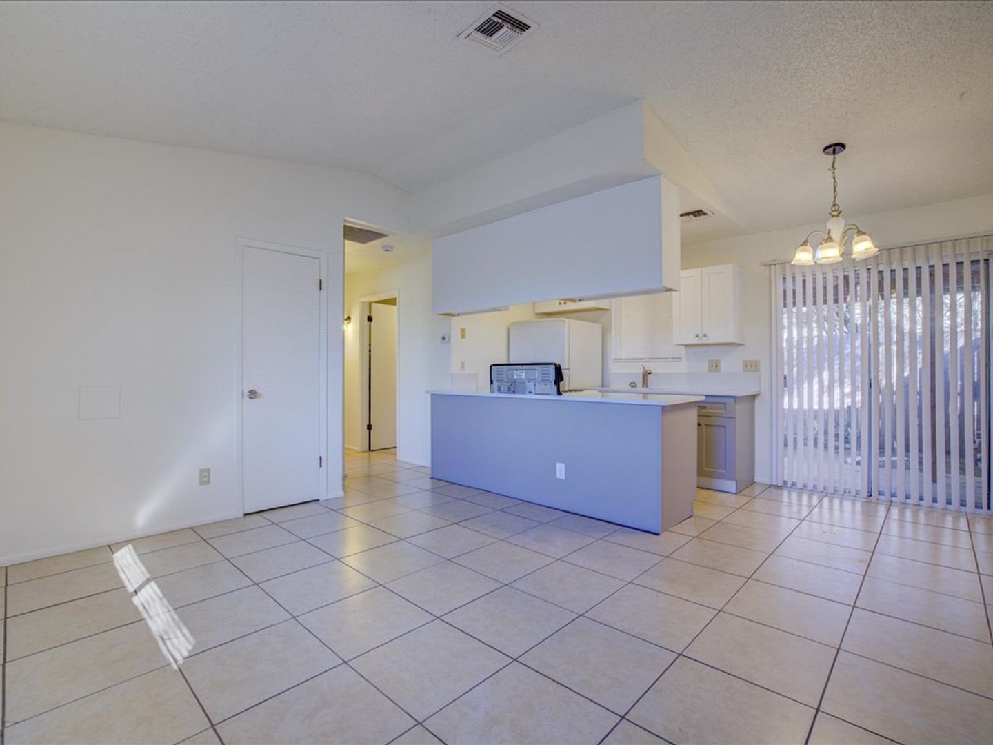 Tucson Apartment: 329-335 E Alturas St