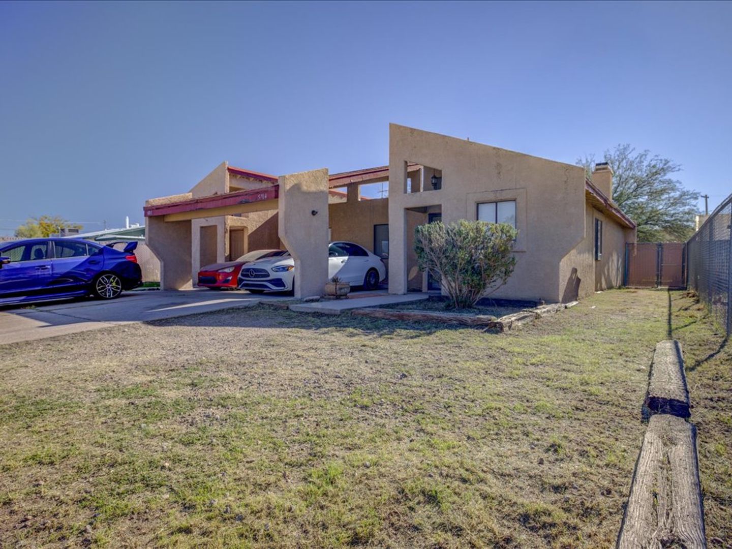 Tucson Apartment: 5704 & 5706 E. 24th Street