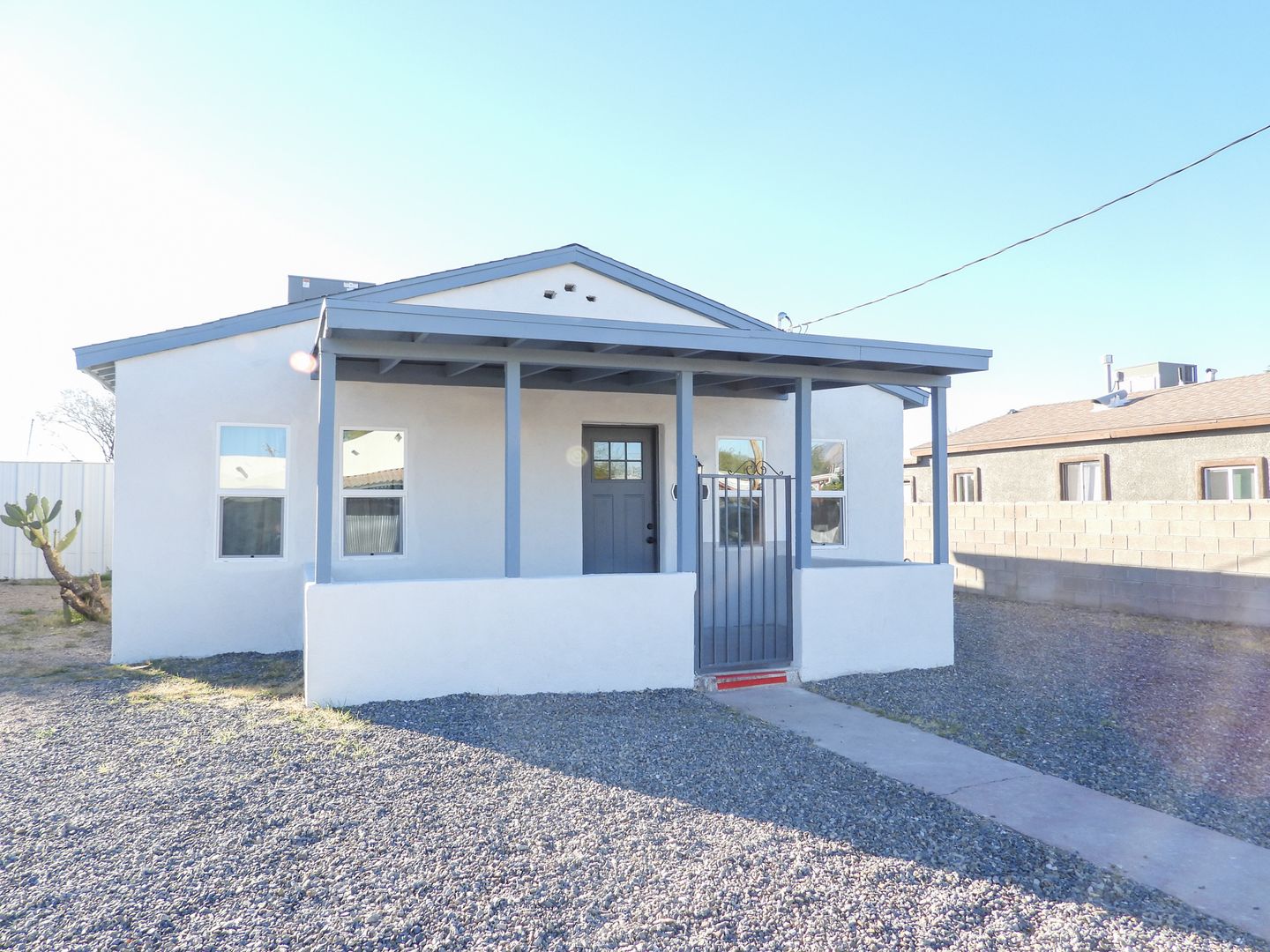 Tucson House: 2639 N Fontana Ave