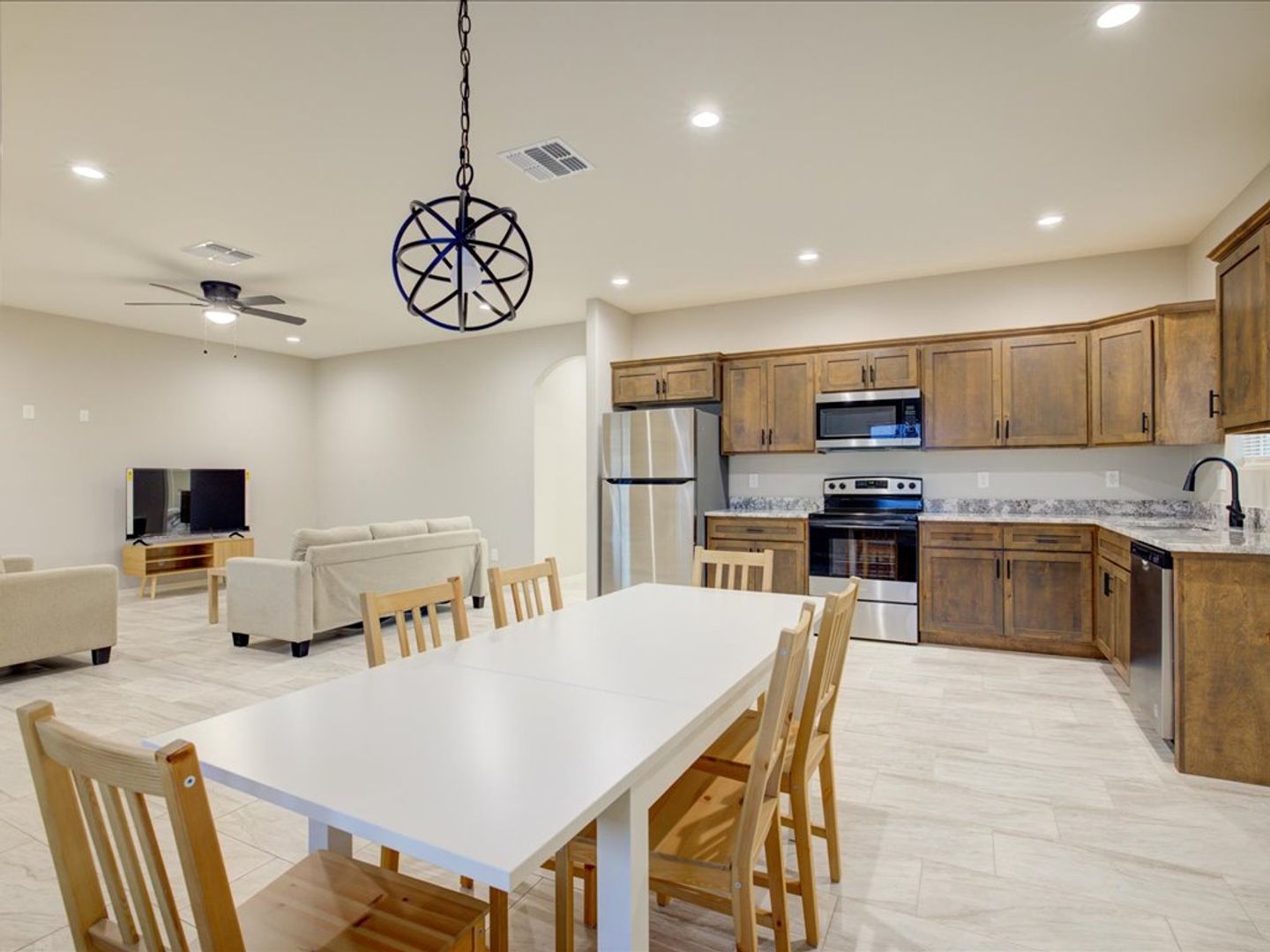 Tucson House: 1705 N 7th Ave
