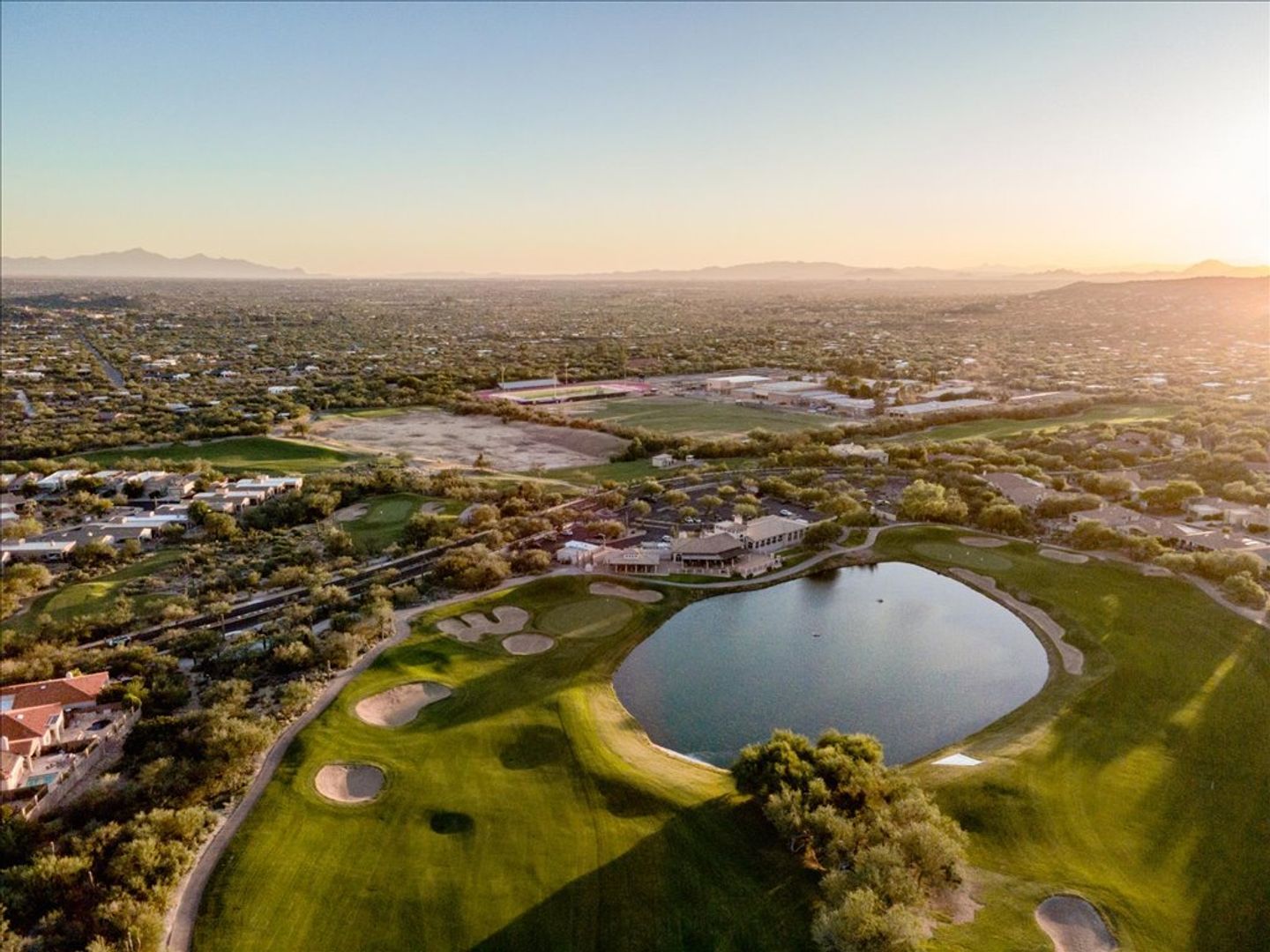 Tucson House: 5374 N. Canyon Rise Place
