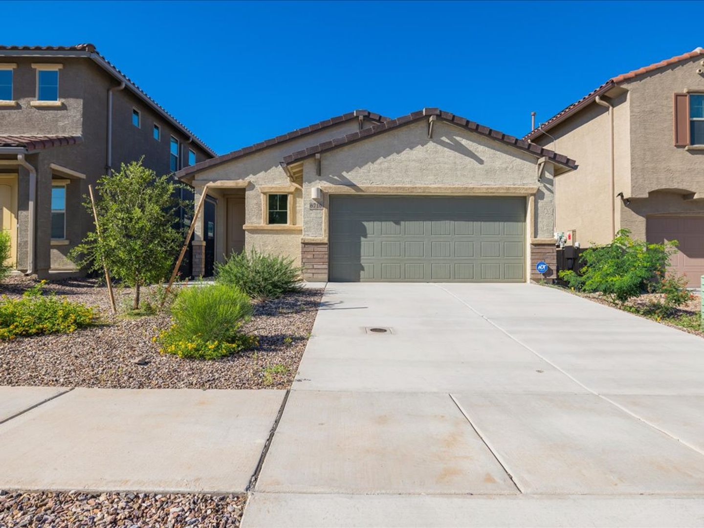 Tucson House: 6710 E Via Pampas Morenas