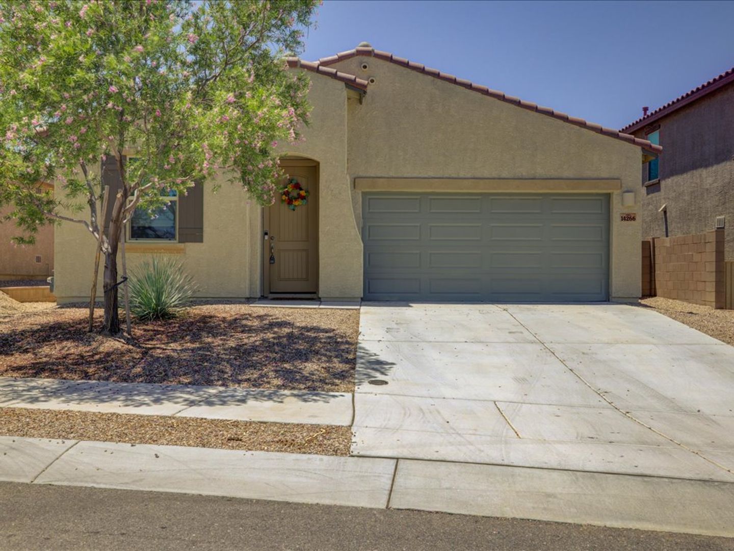 Vail House: 14266 E. Hub Drive