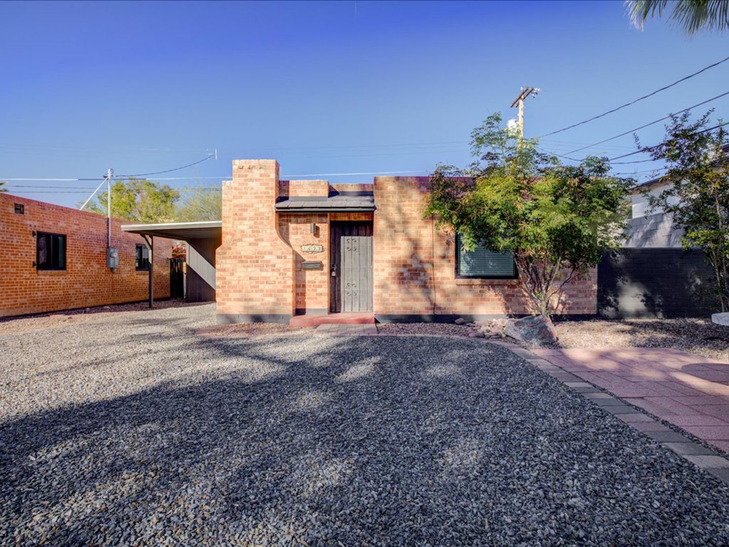 Tucson House: 1622 N Forgeus Ave