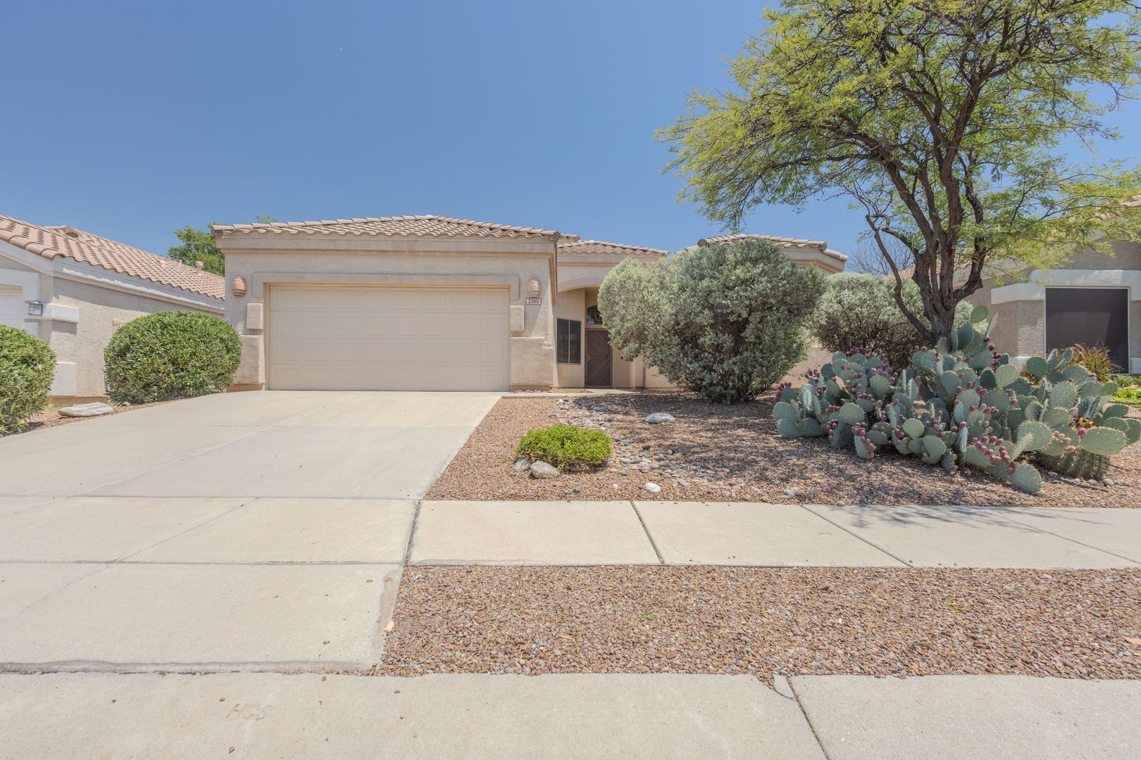 Tucson House: 2380 N Creek Vista Dr