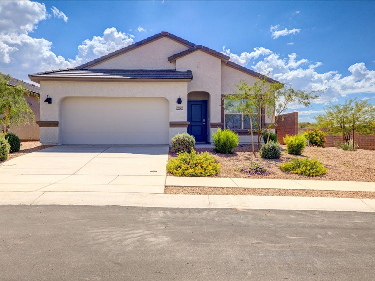 Vail House: 14000 E Crotalus way