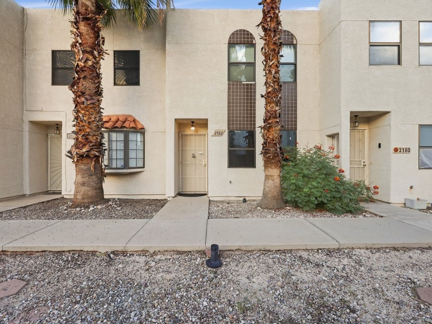 Tucson House: 2182 N 1st Ave