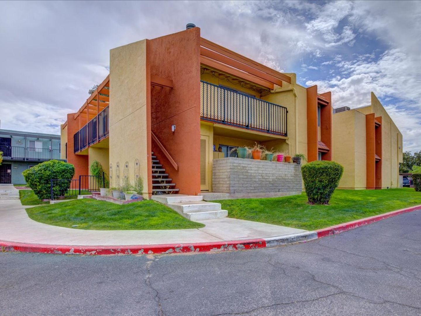 Tucson House: 834 S Langley Ave. Unit 201