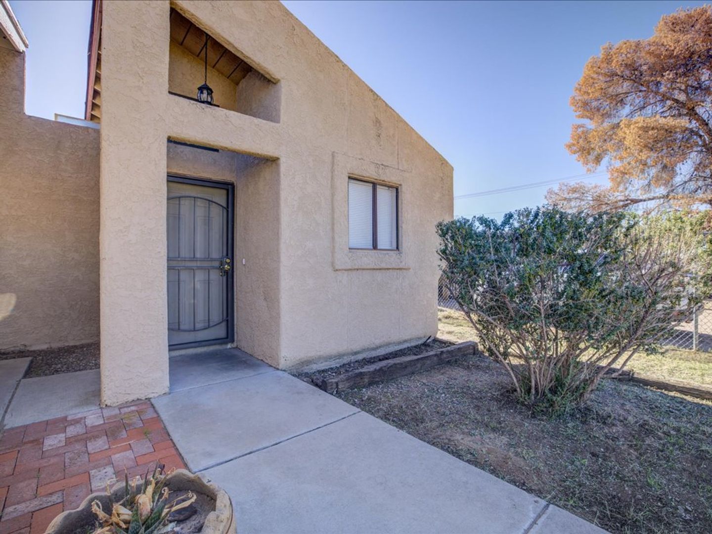 Tucson Apartment: 5704 & 5706 E. 24th Street