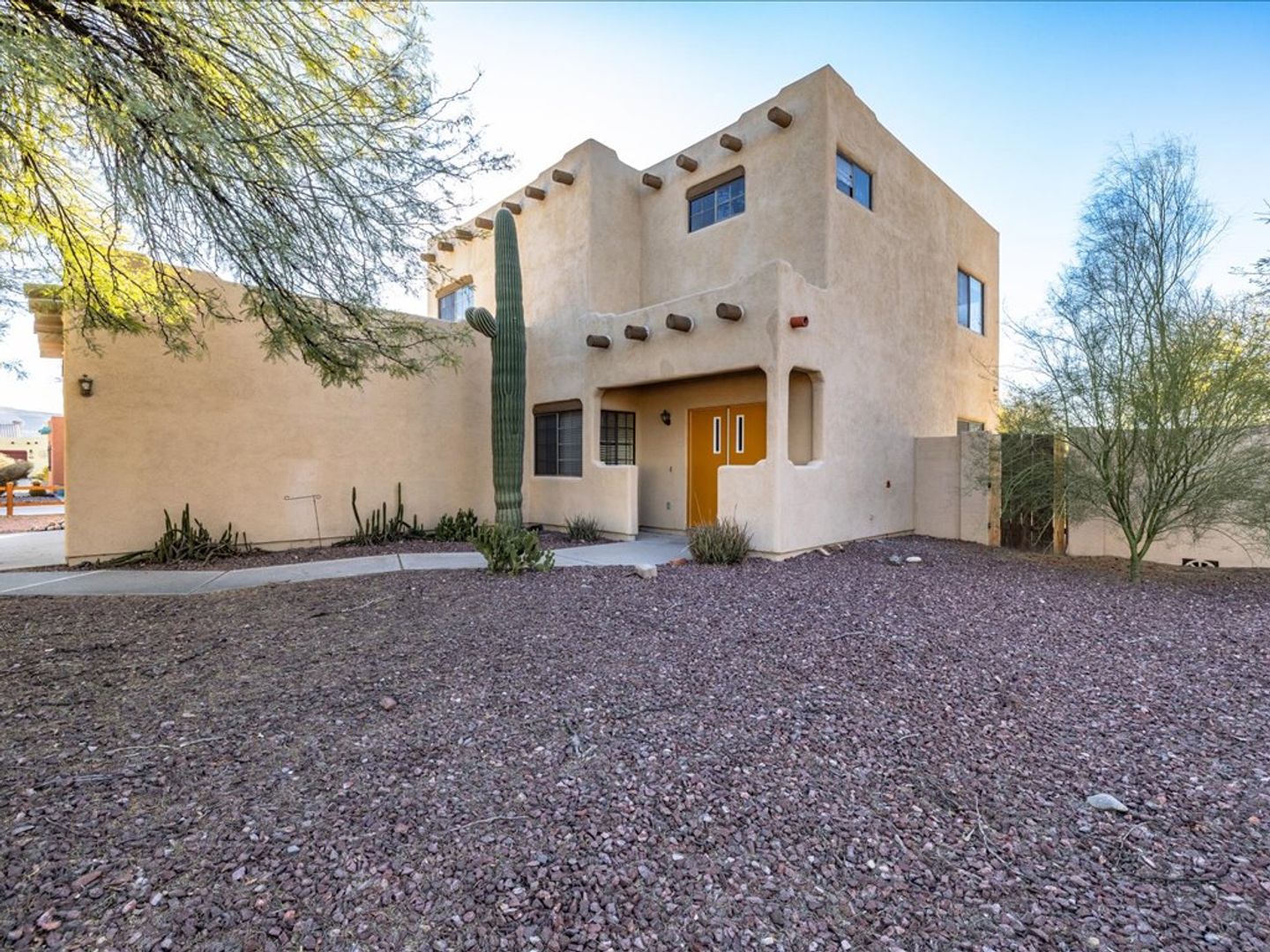 Tucson House: 9091 N Veridian Dr