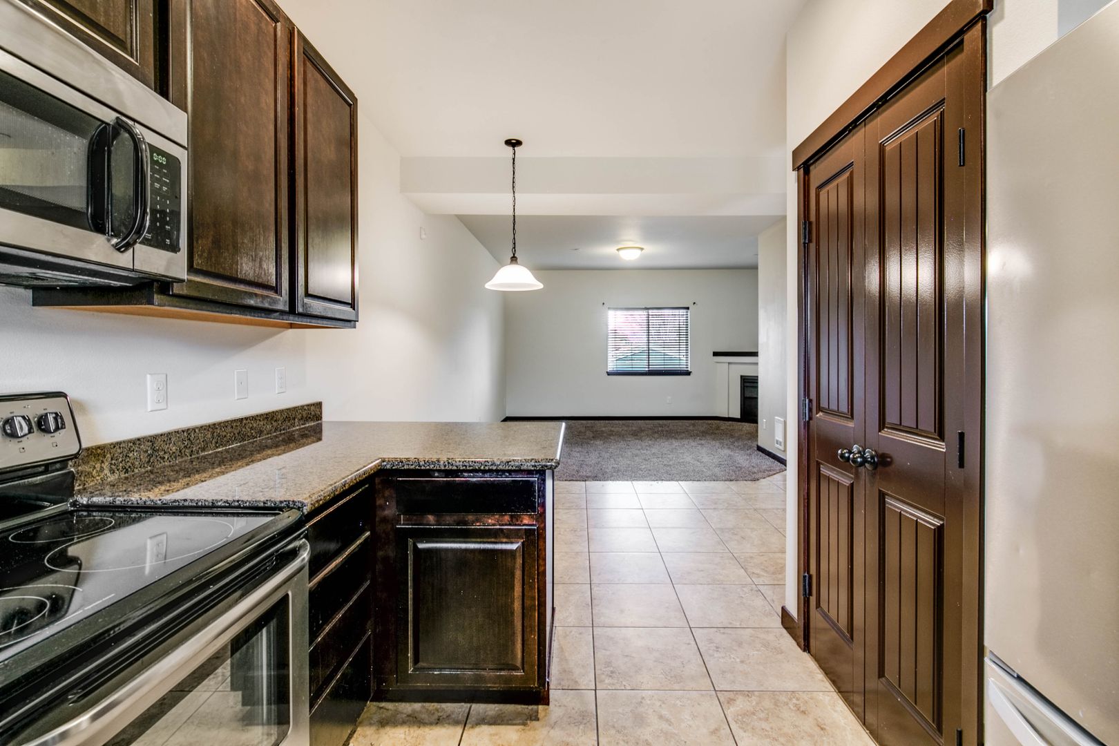 Tacoma Townhome: 4033 South Junett Street