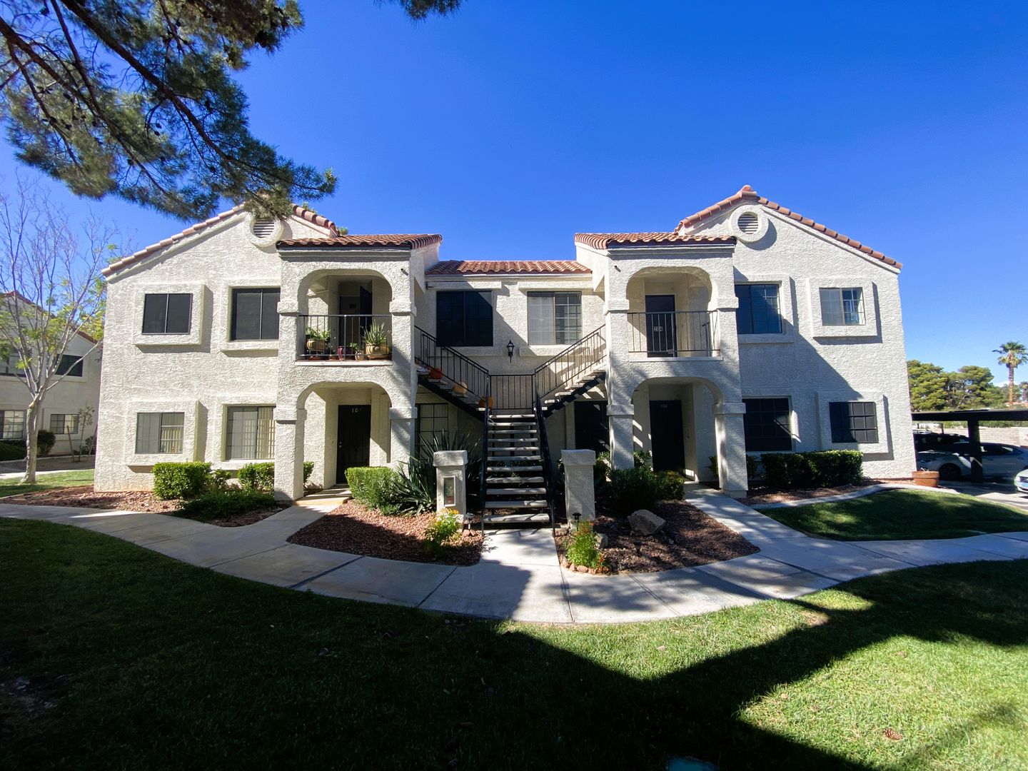 Las Vegas House: 4712 Nara Vista Unit 204