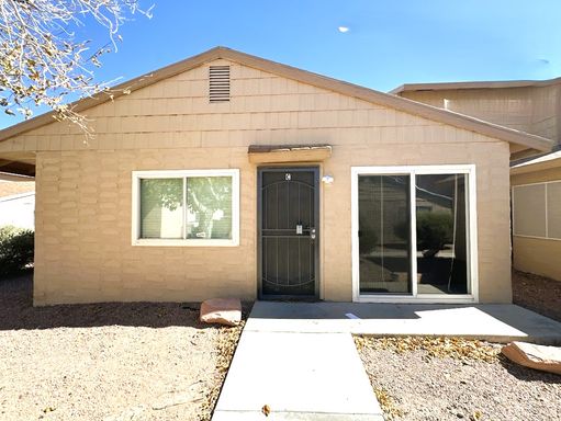 Parkway Villas gated community close to UNLV, Harry Reid airport, and the Las Vegas Strip! 3 bed 2 bath unit comes with a single car garage! – photo 1