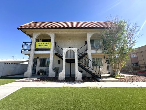 Renovated spacious two bedroom apartment with no carpet and on the second floor! LVP flooring throughout! Unit has a separate living room and dining/kitchen area! Tile shower! A laundry room! And extra large bedrooms! – photo 1