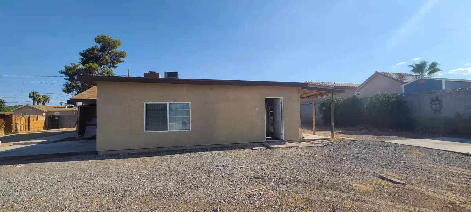 LAS VEGAS Apartment: 1871 N SHADOW MOUNTAIN PL