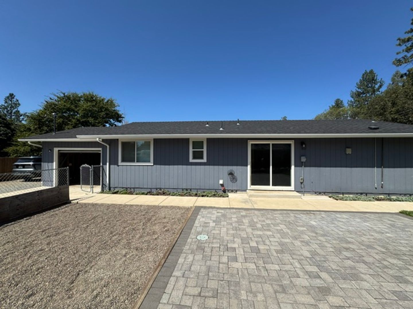 GOLD HILL House: 1410 FIFTH AVENUE