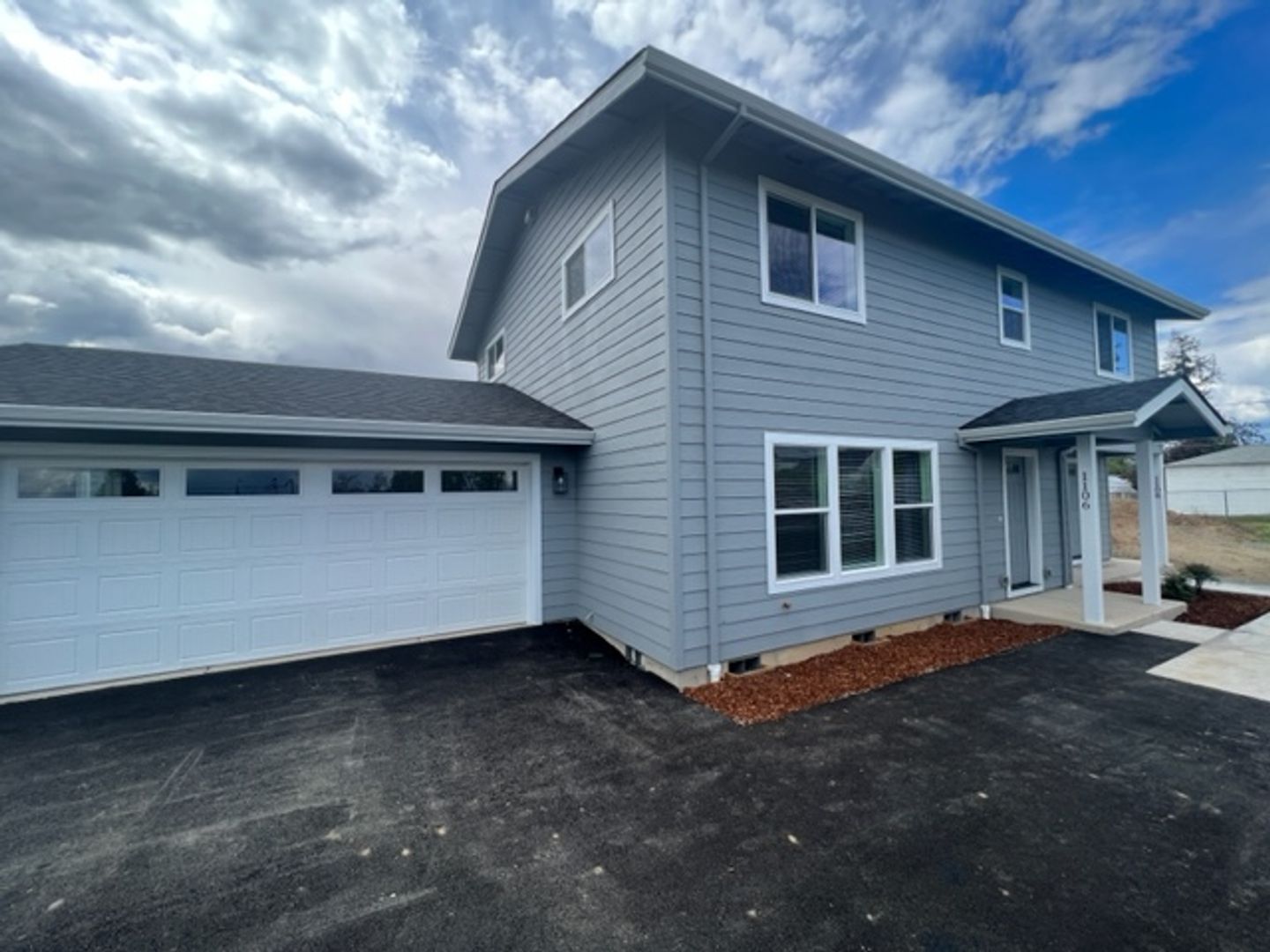 MEDFORD Apartment: 1106 W 11TH STREET