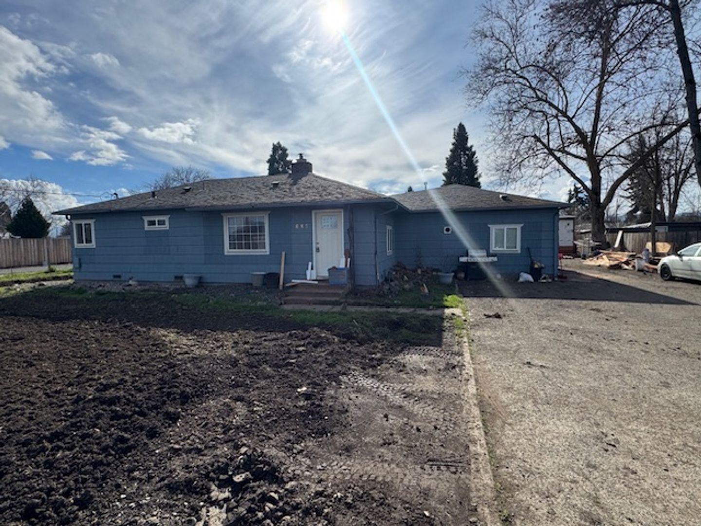 MEDFORD House: 685 BEALL LANE