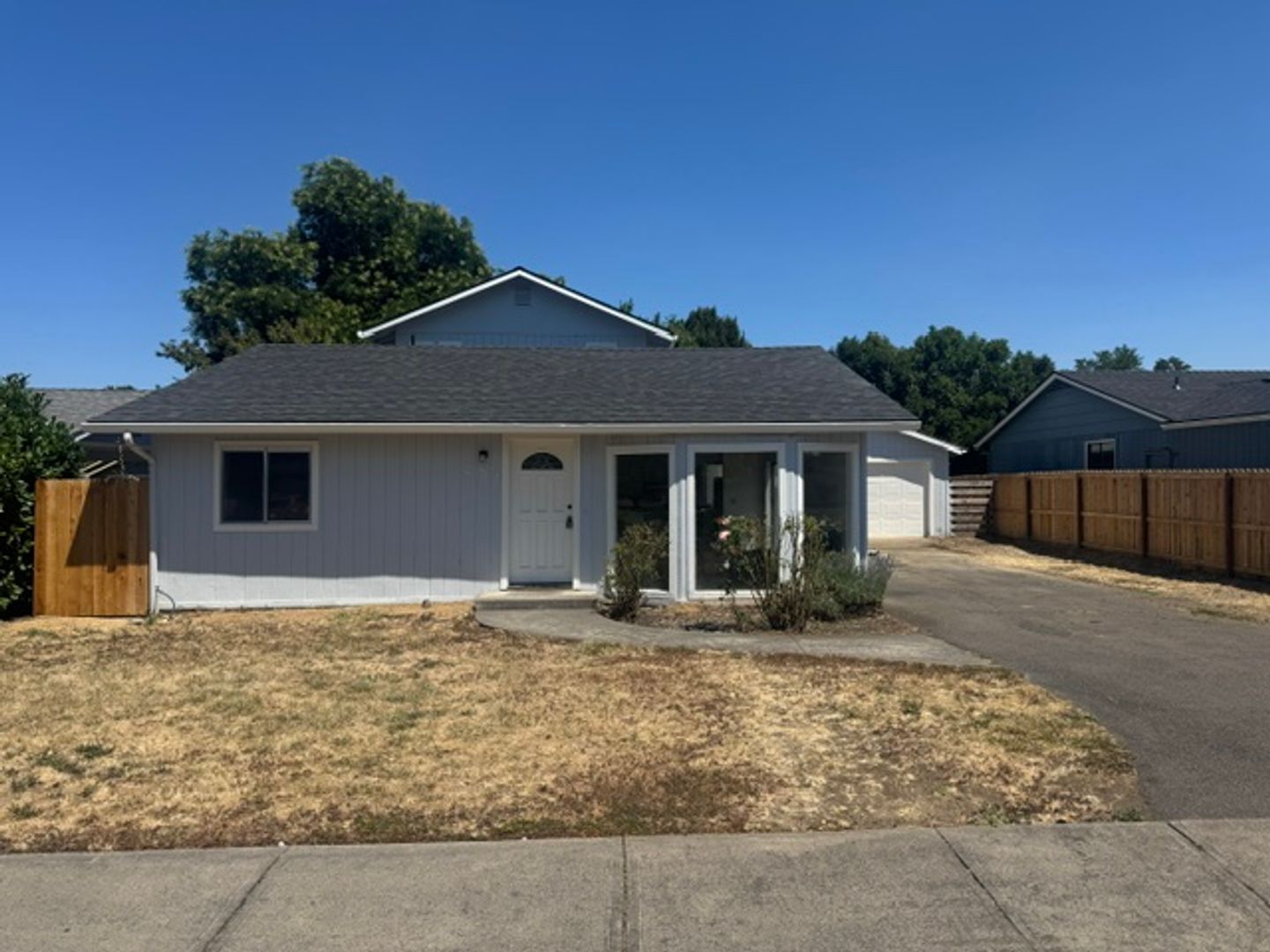 MEDFORD House: 281 ARNWOOD STREET
