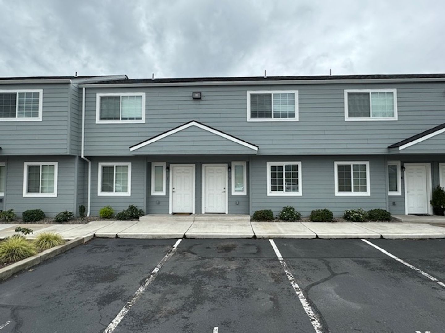 PHOENIX Apartment: 204 CHERYL LANE